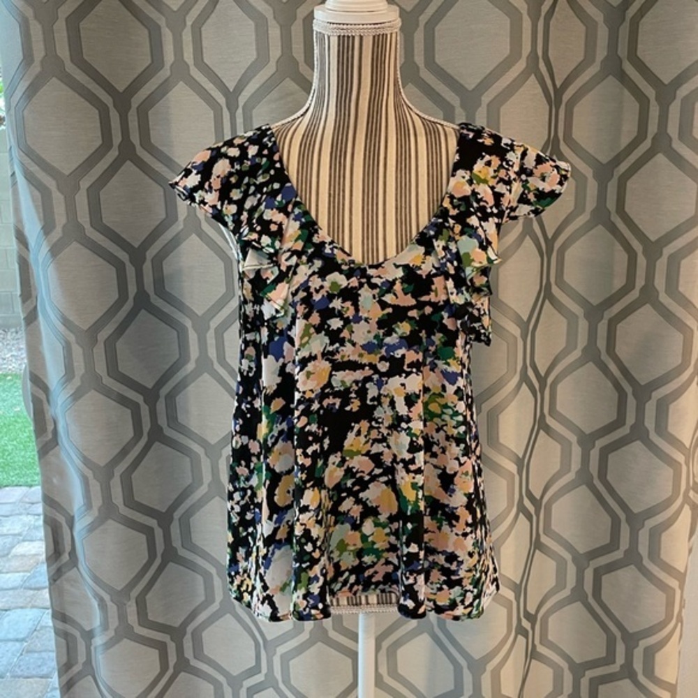 Bcbgeneration Sleeveless Patterned Top - image 2